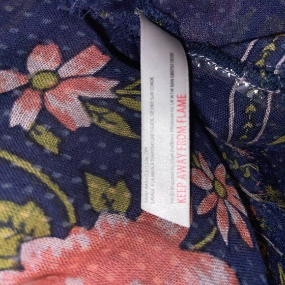 Free People peasant top short sleeve flutter raw edge floral viscose navy medium - Picture 6 of 9